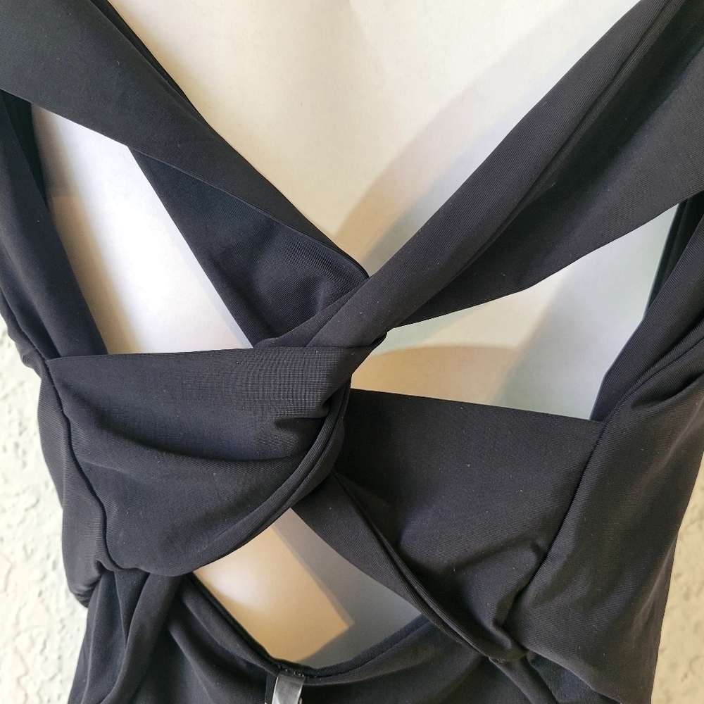 Malai Aslani One-piece Swimsuit Anthropologie Cutoutt Twist Small - Picture 14 of 16
